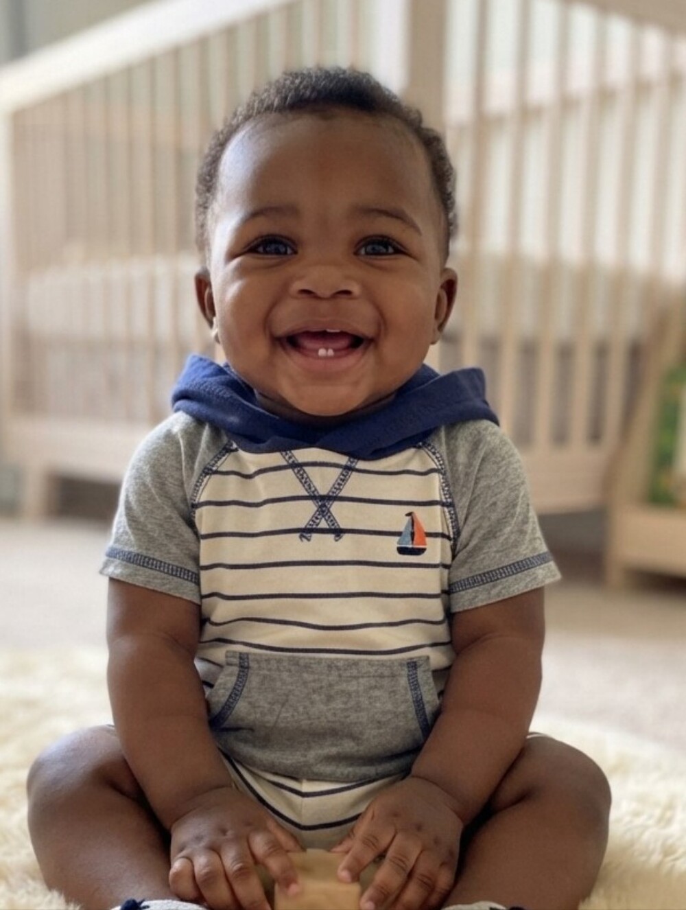 Carter's 12M Navy and White Striped Baby Romper